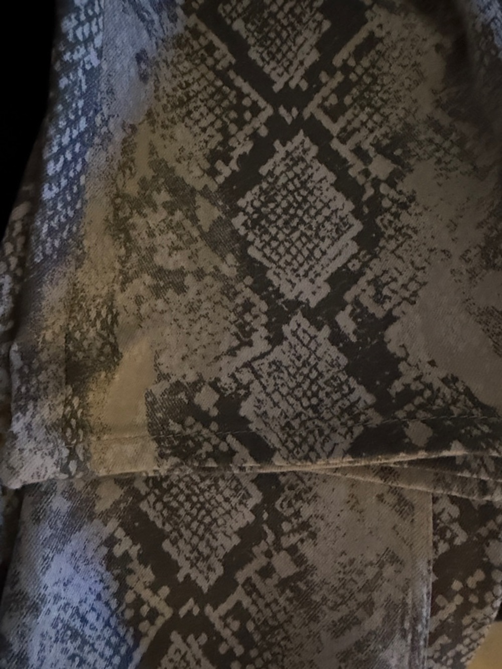 We The Free Snake-Print Flare Jumpsuit in Beige Taupe brand new with no 🏷️ - Picture 7 of 7